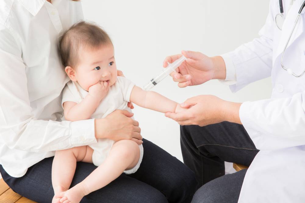 赤ちゃんのB型肝炎ワクチン予防接種